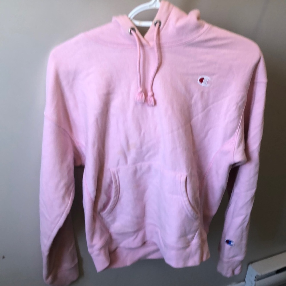 Baby pink champion hoodie